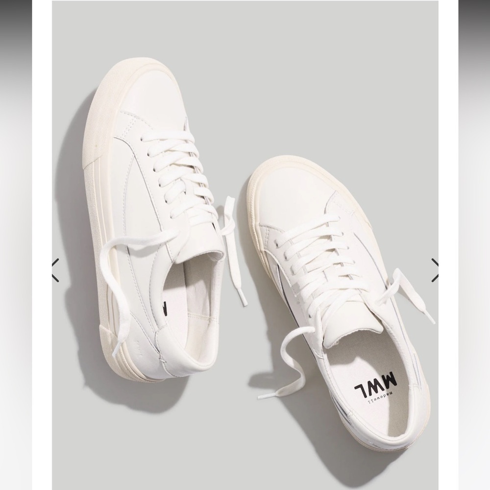 Madewell Unisex Leather Sidewalk Low-Top Sneakers - color: Pale Parchment